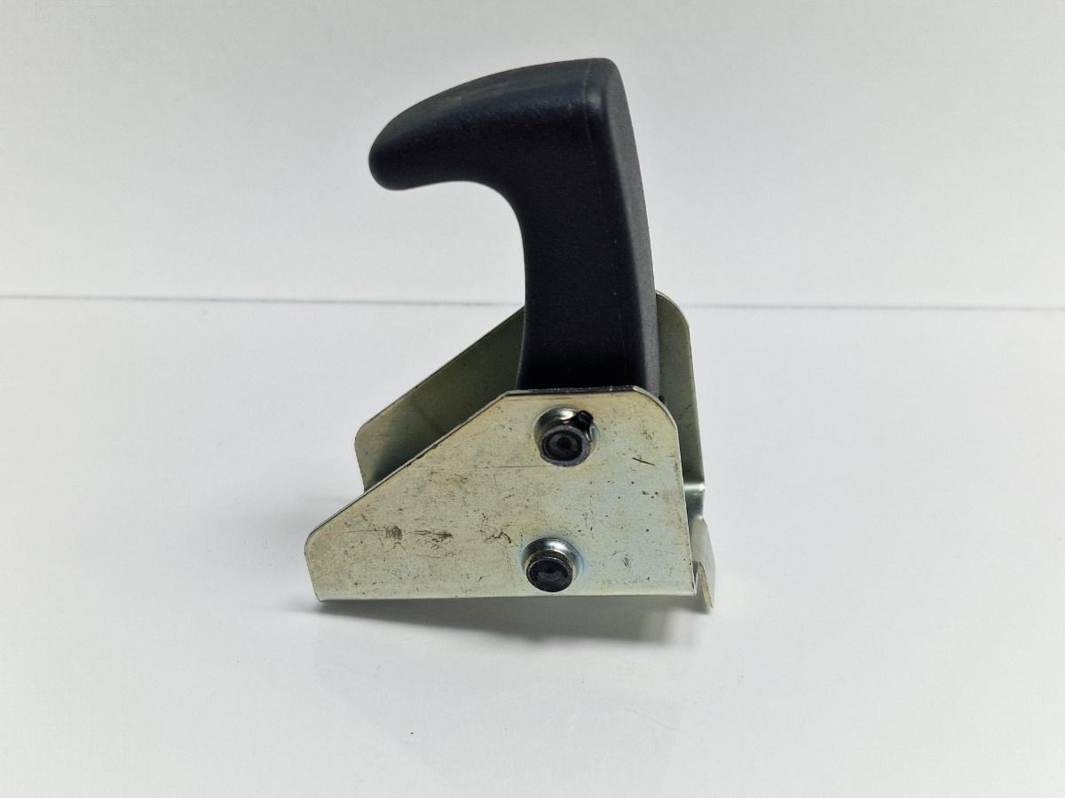 Carlig fixare ornament portbagaj SKODA OCTAVIA II Combi 1Z5 2004 - 20132.0 TDI 16V BKD, CFHC, CLCB 1Z9867615B