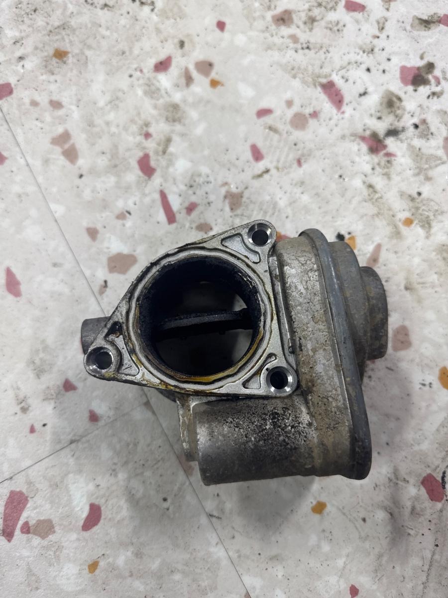 Clapeta de acceleratie electrica VOLKSWAGEN GOLF IV Variant 1J5 1999 - 20061.9 TDI ATD, AXR 038128063G