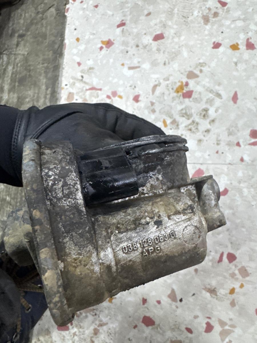 Clapeta de acceleratie electrica VOLKSWAGEN GOLF IV Variant 1J5 1999 - 20061.9 TDI ATD, AXR 038128063G