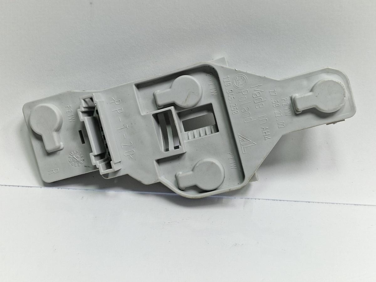 Soclu bec  dreapta spate SKODA OCTAVIA II Combi 1Z5 2004 - 20132.0 TDI 16V BKD, CFHC, CLCB 1Z0945258