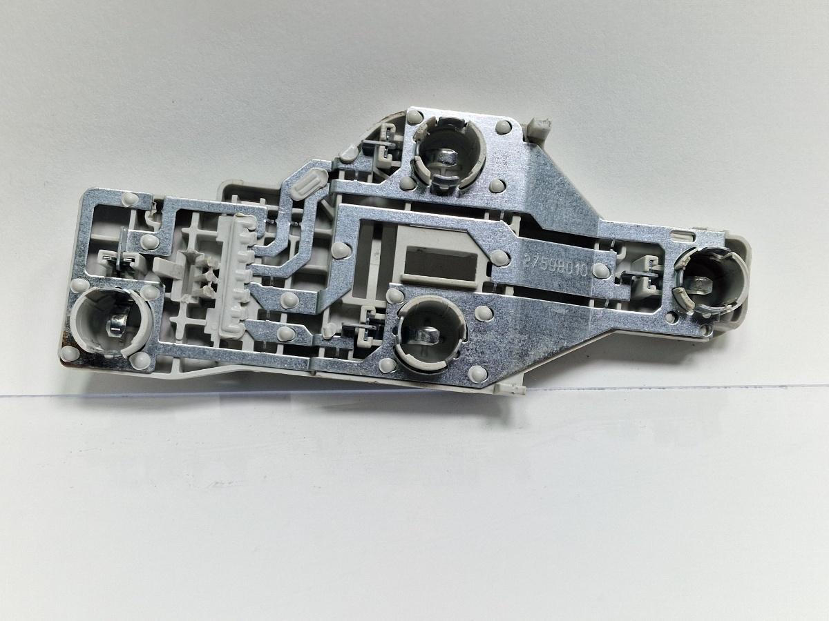 Soclu bec  dreapta spate SKODA OCTAVIA II Combi 1Z5 2004 - 20132.0 TDI 16V BKD, CFHC, CLCB 1Z0945258