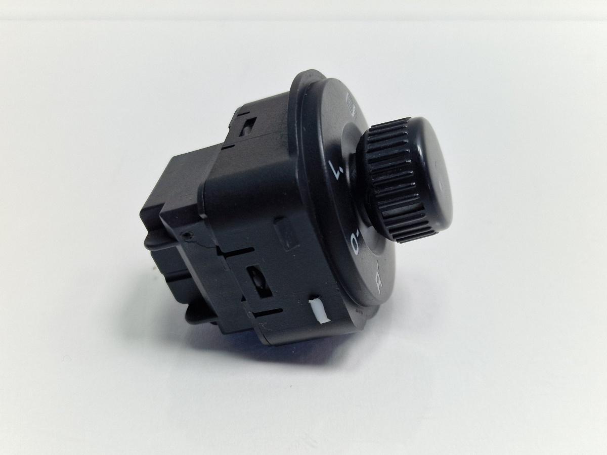 Buton reglaj oglinzi SKODA OCTAVIA 1Z3 2004 - 20132.0 TDI 16V BKD, CFHC, CLCB 1Z1959565E