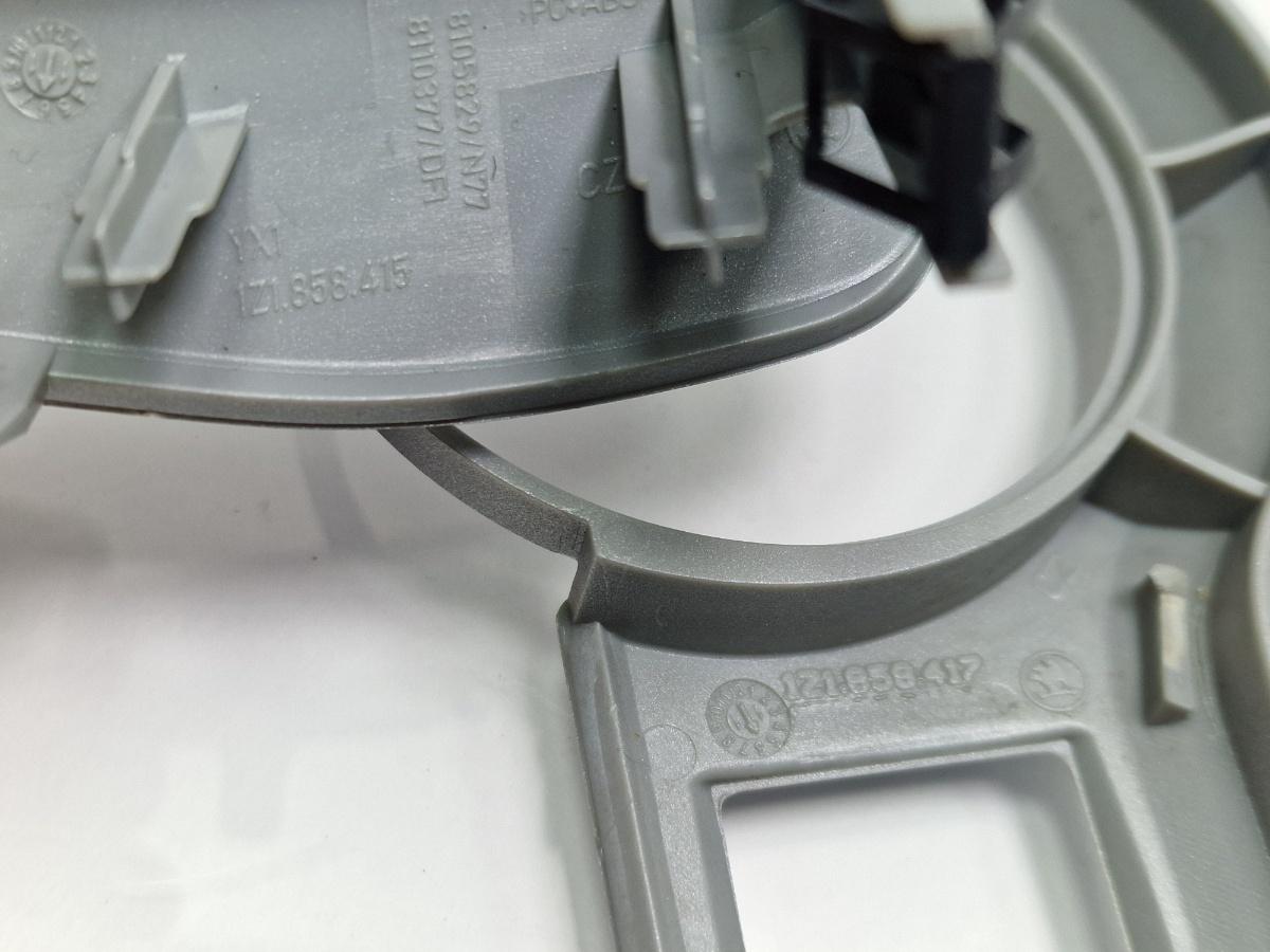 Ornamente panou de bord SKODA OCTAVIA 1Z3 2004 - 20132.0 TDI 16V BKD, CFHC, CLCB 1Z1858415 , 1Z1858417