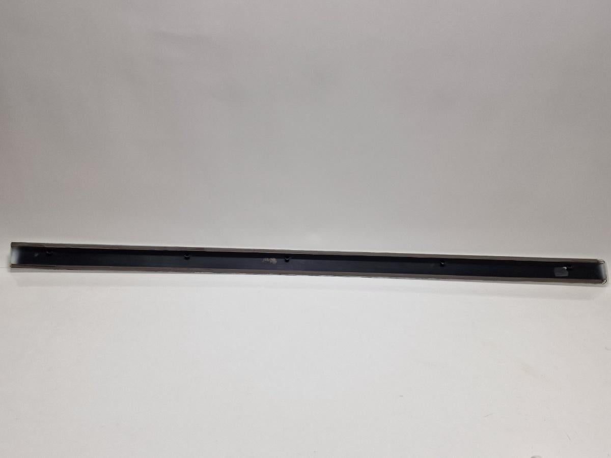 Bandou usa dreapta fata SKODA OCTAVIA 1Z3 2004 - 20132.0 TDI alb 9P / F9E 1Z0853518A