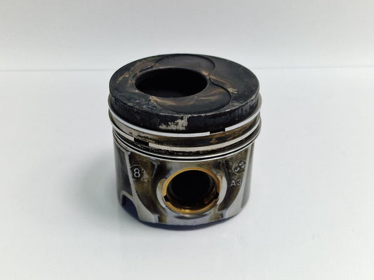 Piston cilindru 1,2 VOLKSWAGEN POLO 9N_ 2001 - 20121.9 TDI BMT MAHLE 79L69M161 038107065GJ
