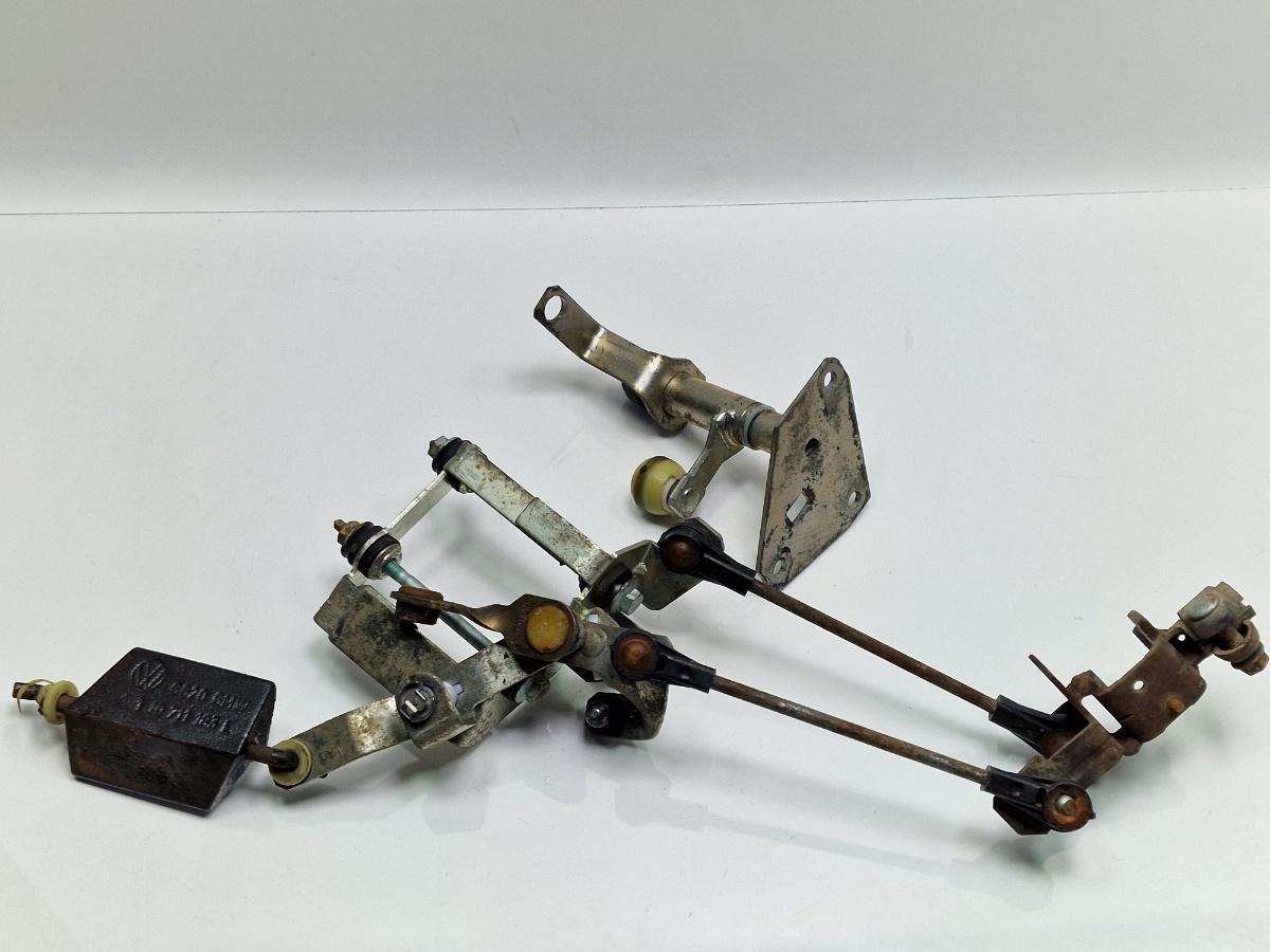 Selector viteze cutie de viteze SEAT TOLEDO II 1M2 1998 - 20061.6 16V AUS, AZD, BCB 1J0711729F