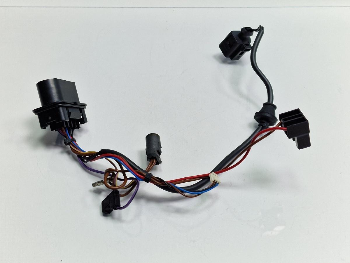 Instalatie electrica far dreapta SEAT TOLEDO II 1M2 1998 - 20061.6 16V AUS, AZD, BCB 1M1941016