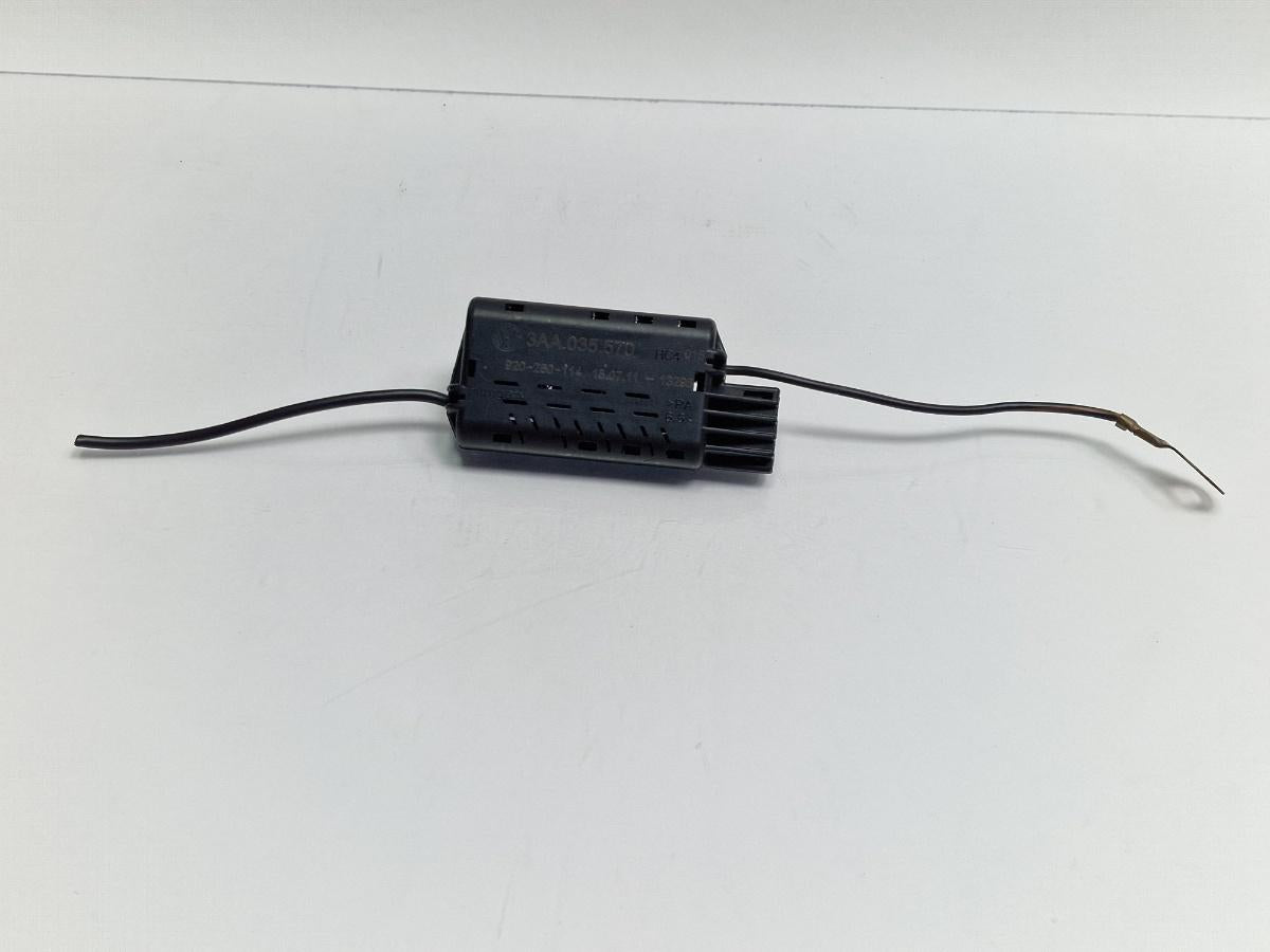Amplificator antena VOLKSWAGEN PASSAT CC 357 2008 - 20122.0 TSI CCZB 3AA035570