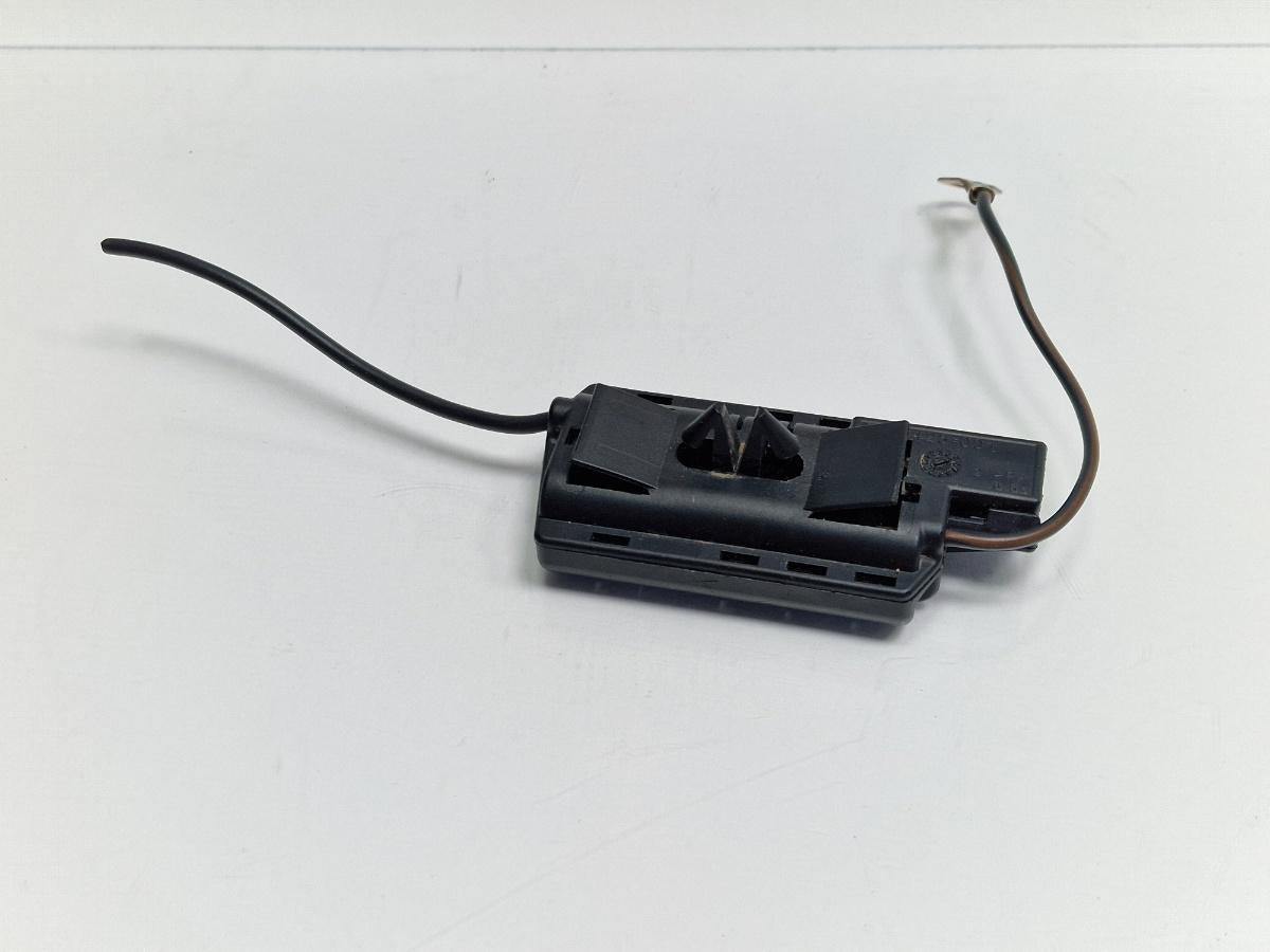 Amplificator antena VOLKSWAGEN PASSAT CC 357 2008 - 20122.0 TSI CCZB 3AA035570