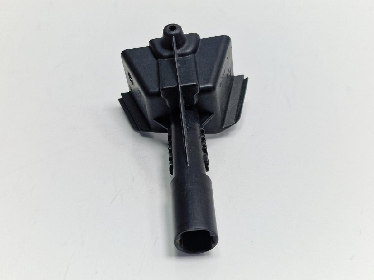 Ghidaj actuator usita rezervor VOLKSWAGEN PASSAT CC 357 2008 - 20122.0 TSI CCZB 3C8810899