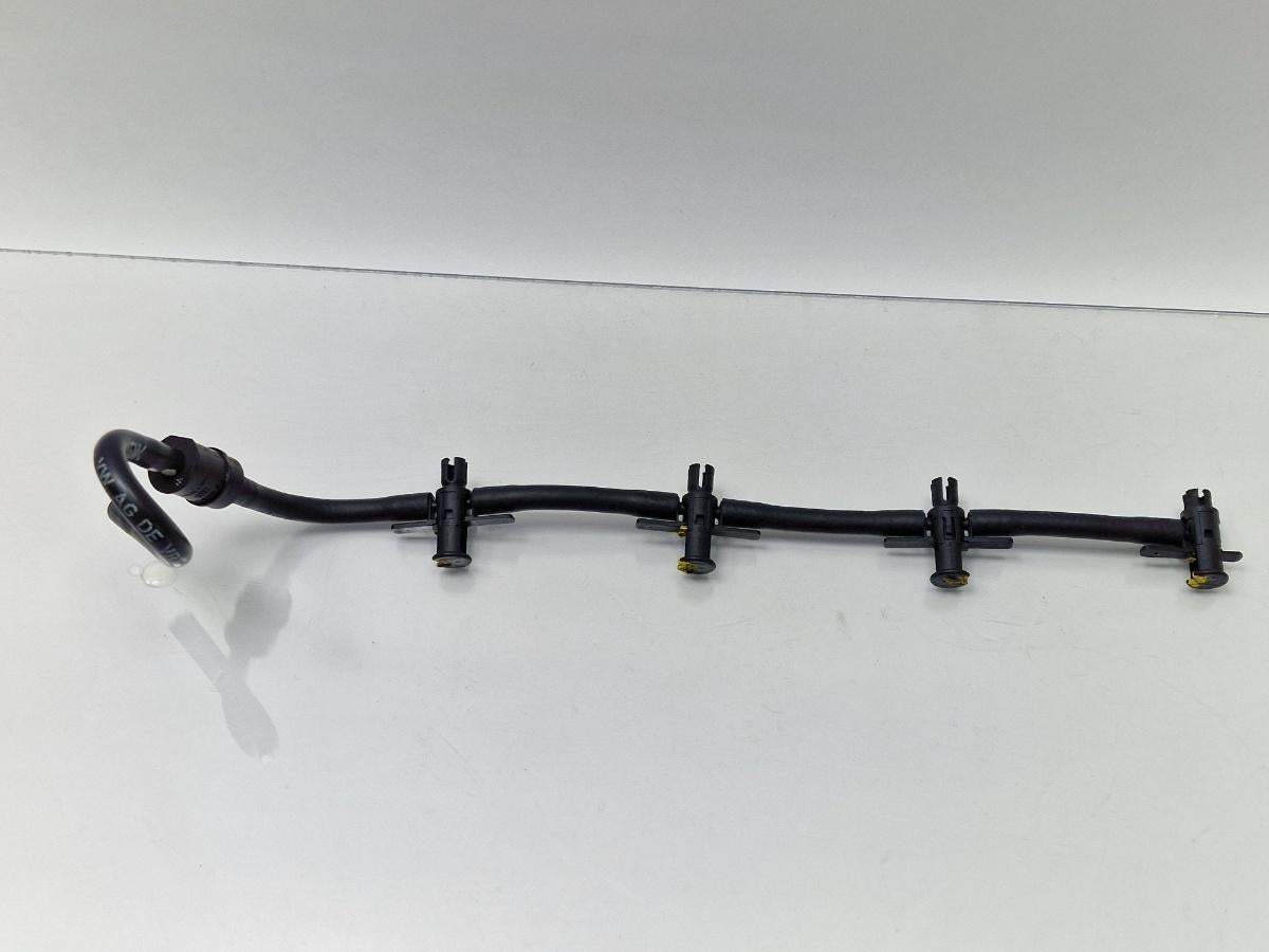 Conducta retur injectoare AUDI A4 IV Avant 8K5, B8 2007 - 20152.0 TDI CAGA, CJCA, CMEA, CMFA 03L130235S