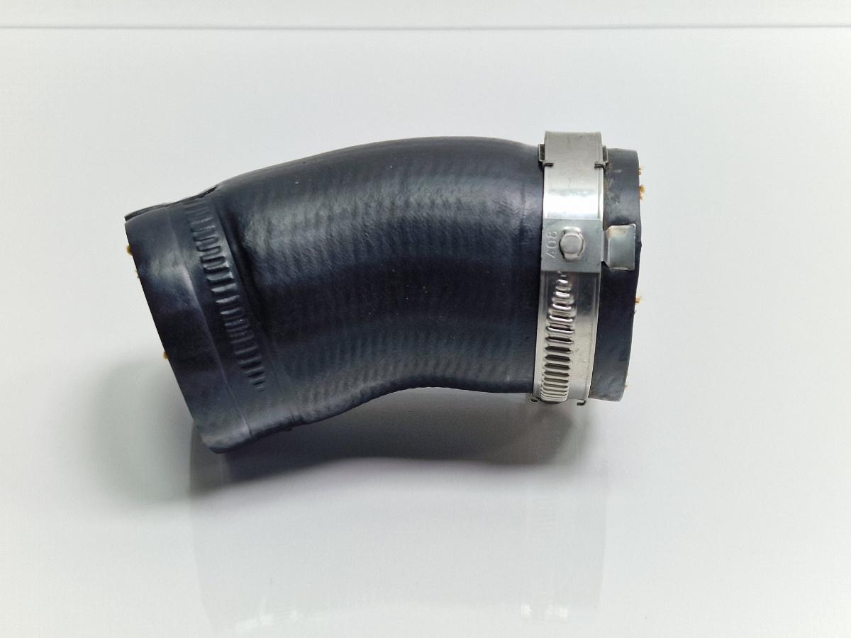 Furtun intercooler VOLKSWAGEN PASSAT 365 2010 - 20142.0 2.0 TDi BlueMotion CFFB 5N0145828F