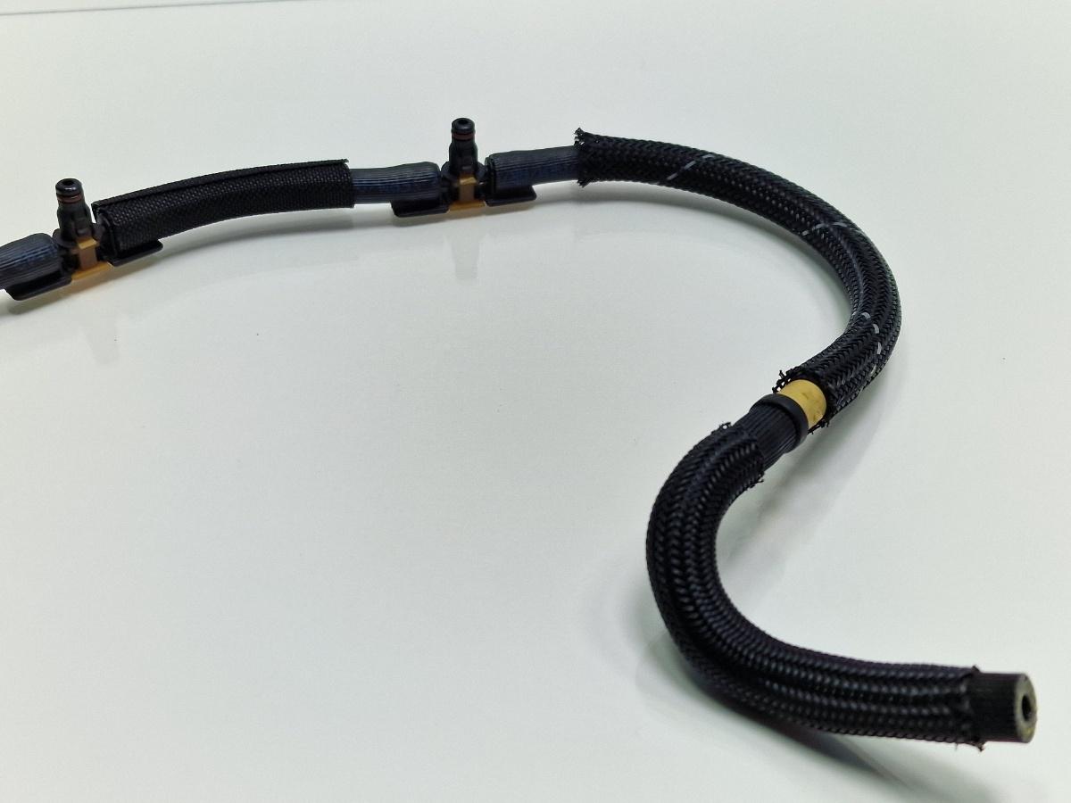 Rampa retur combustibil injectoare VOLKSWAGEN PASSAT 365 2010 - 20142.0 2.0 TDi BlueMotion CFFB 03L130235AD