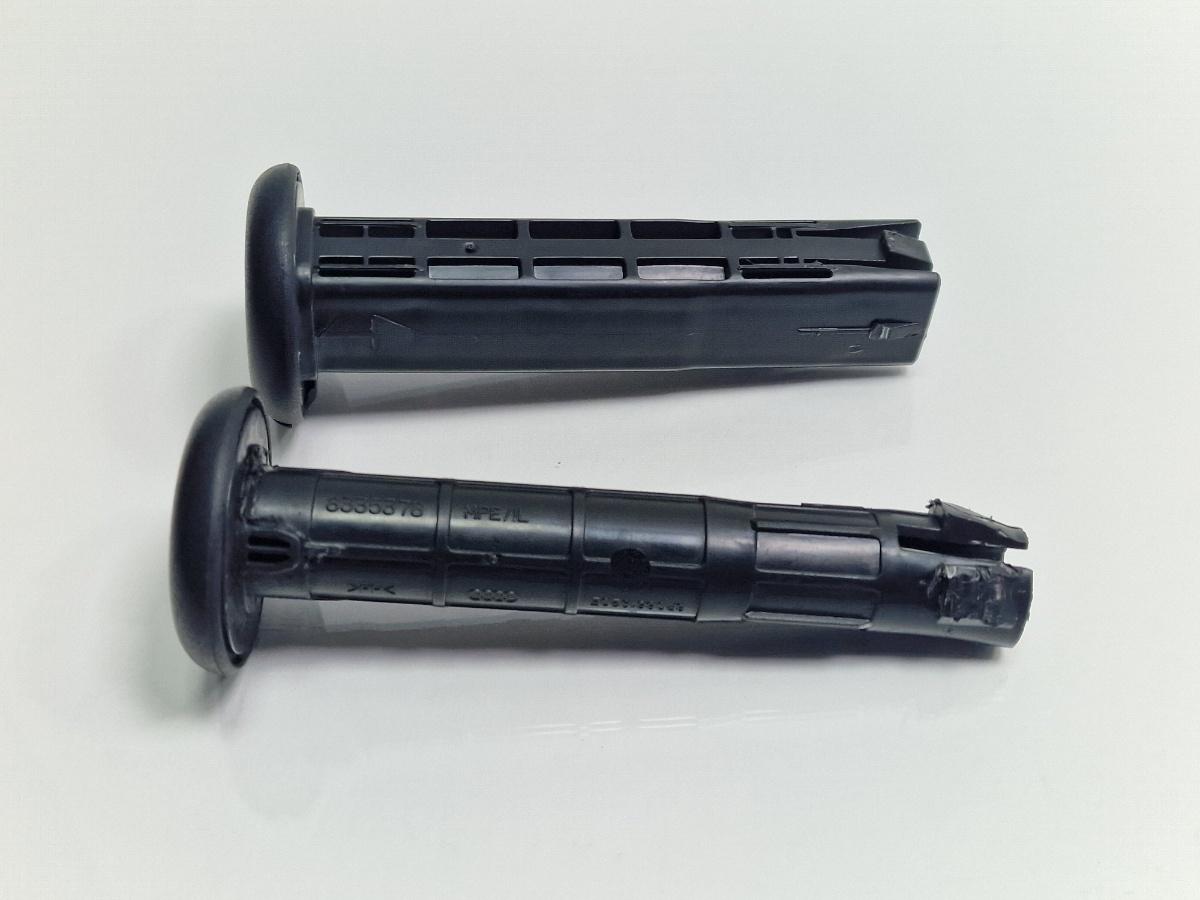 Ghidaj montare tetiera scaun fata AUDI A6/S6 III Saloon 4F2, C6 2004 - 20112.0 TDI CAHA 8P0881920B