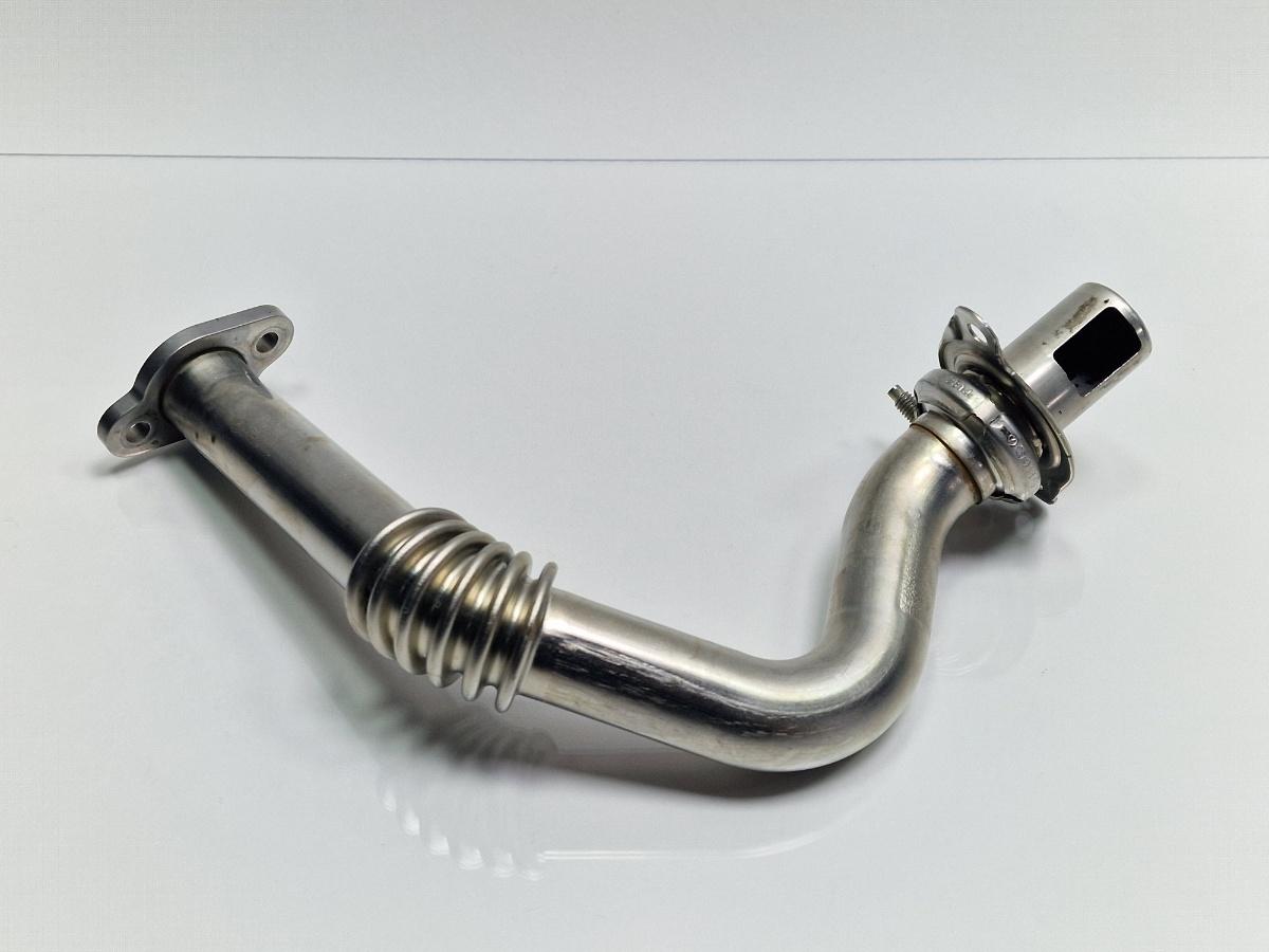 Conducta EGR VOLKSWAGEN JETTA IV 162, 163, AV3, AV2 2009 - >1.6 TDI CAYC 03L131521A