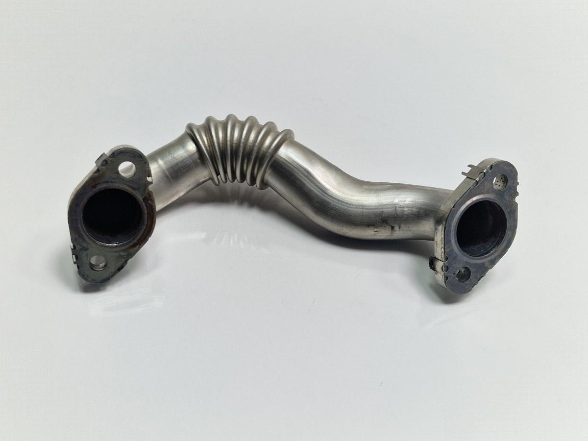Conducta EGR VOLKSWAGEN JETTA IV 162, 163, AV3, AV2 2009 - >1.6 TDI CAYC 03L131521Q
