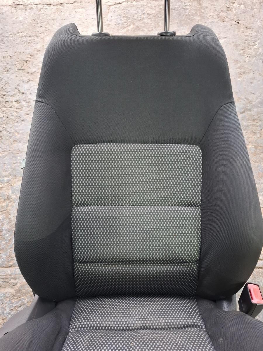 Scaun fata, pasager SKODA OCTAVIA II Combi 1Z5 2004 - 20132.0 TDI 16V BKD, CFHC, CLCB
