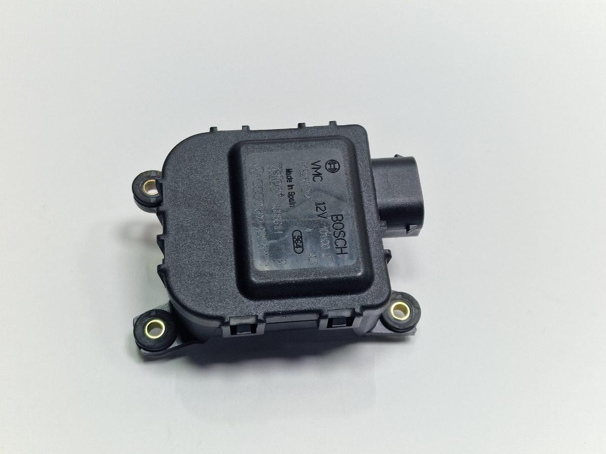 Motoras aeroterma V85 VOLKSWAGEN GOLF IV Variant 1J5 1999 - 20061.9 TDI ATD, AXR BOSCH 0132801214 8D2907511C