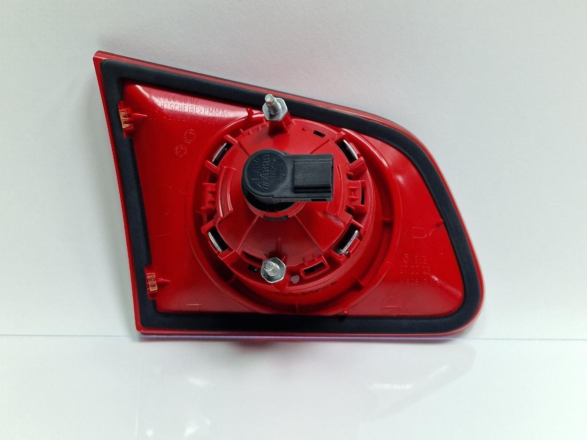 Stop hayon dreapta VOLKSWAGEN PASSAT Variant 3C5 2005 - 20111.9 TDI BKC, BLS, BXE 3C9945094
