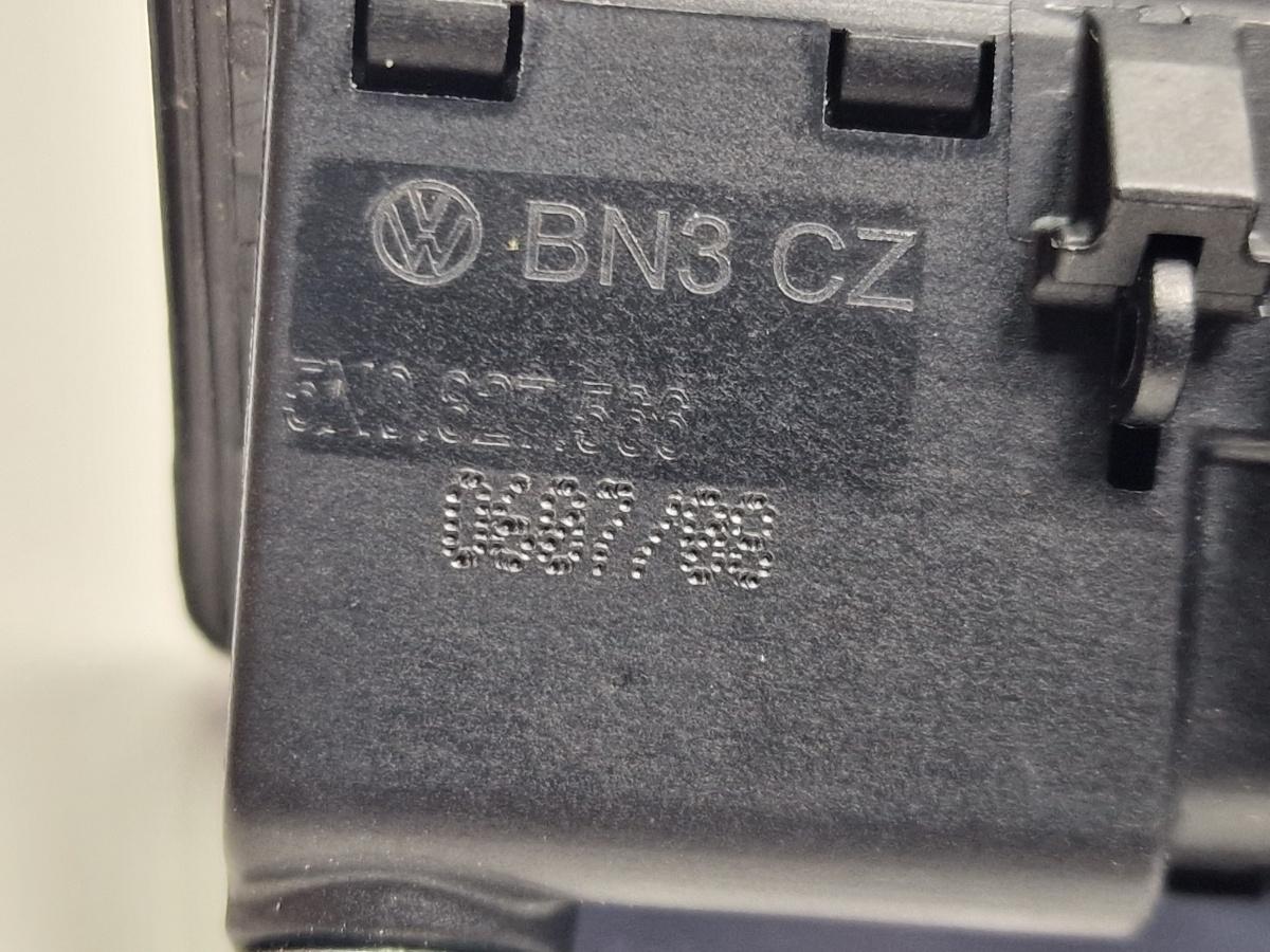 Buton deschidere haion VOLKSWAGEN PASSAT Variant 3C5 2005 - 20111.9 TDI BKC, BLS, BXE 5N0827566