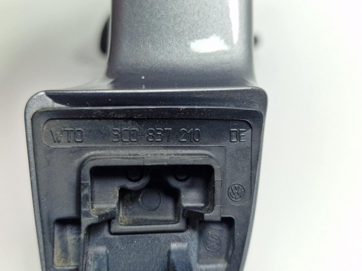 Maner exterior usa dreapta VOLKSWAGEN PASSAT Variant 3C5 2005 - 2011 gri LA7T 3C0837206