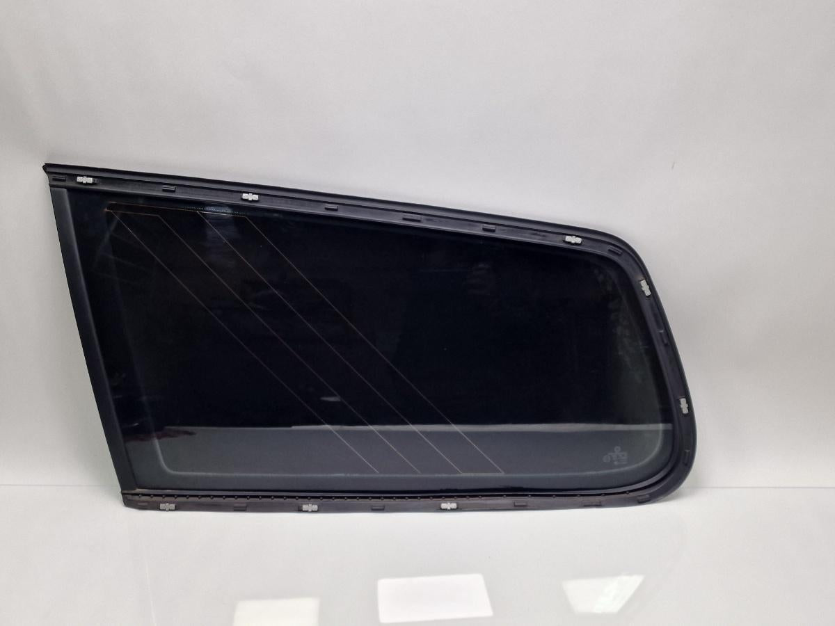 Geam fix lateral  stanga spate VOLKSWAGEN PASSAT Variant 3C5 2005 - 20111.9 TDI BKC, BLS, BXE SAINT-GOBAIN 43R00021 3C9845297AK