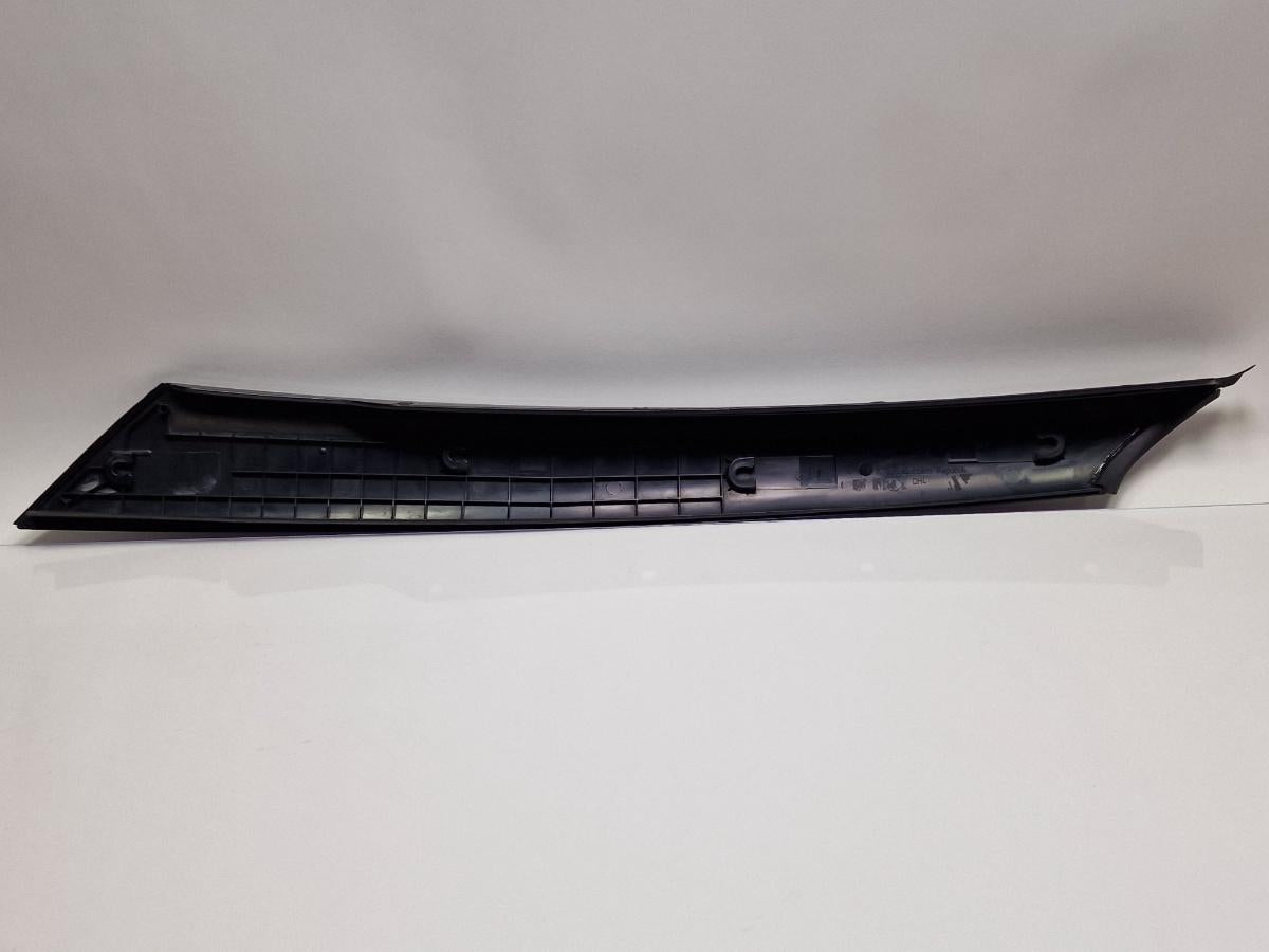 Ornament parbriz stanga SKODA FABIA II 542 2006 - 20141.2 1.2 1.2 BBM, CHFA 5J6853263