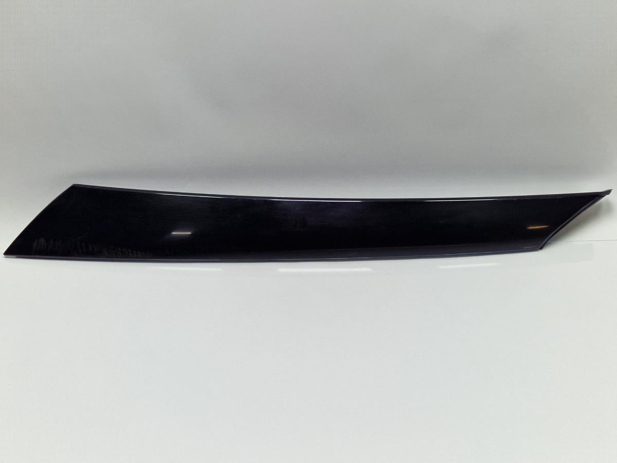 Ornament parbriz dreapta SKODA FABIA II 542 2006 - 20141.2 1.2 1.2 BBM, CHFA 5J6853264