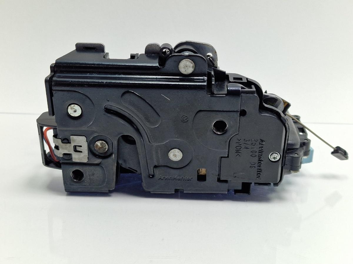 Broasca usa stanga spate SKODA OCTAVIA II Combi 1Z5 2004 - 20132.0 TDI 16V BKD, CFHC, CLCB 7L0839015D