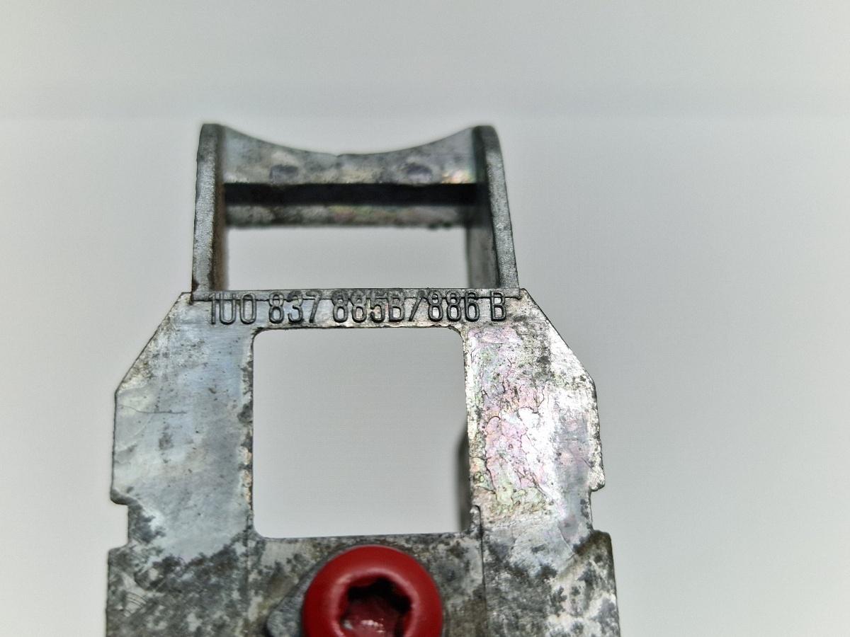 Suport maner exterior usa stanga SKODA OCTAVIA II Combi 1Z5 2004 - 20132.0 TDI 16V BKD, CFHC, CLCB 1U0837885B