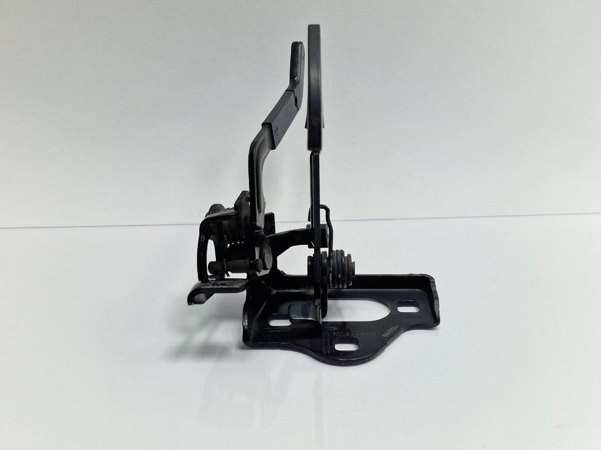 Carlig broasca capota SKODA OCTAVIA II Combi 1Z5 2004 - 20132.0 TDI 16V BKD, CFHC, CLCB 1Z0823480E
