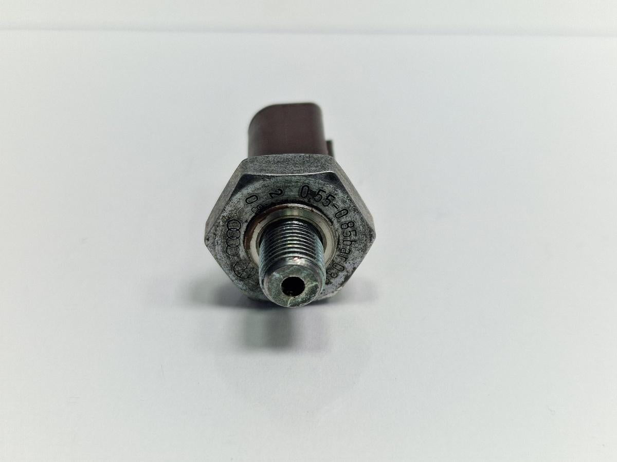 Senzor presiune ulei VOLKSWAGEN PASSAT Variant 3C5 2005 - 20111.9 TDI BKC, BLS, BXE 038919081H