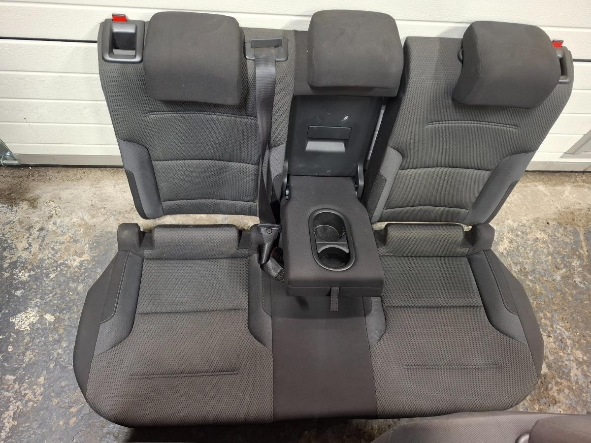 Set scaune auto VOLKSWAGEN GOLF VII 5G1 2013 2.0 TDi BlueMotion 110KW|150HP 2013