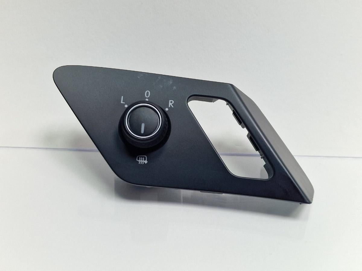 Buton reglaj oglinzi VOLKSWAGEN GOLF VII 5G1 2013 2.0 TDi BlueMotion 110KW|150HP 2013