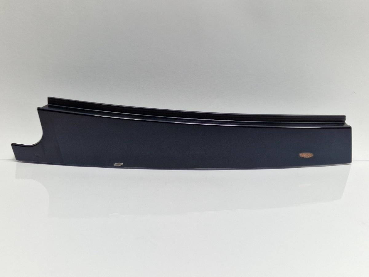 Ornament usa stanga spate VOLKSWAGEN GOLF VII 5G1 2013 2.0 TDi BlueMotion 110KW|150HP 2013