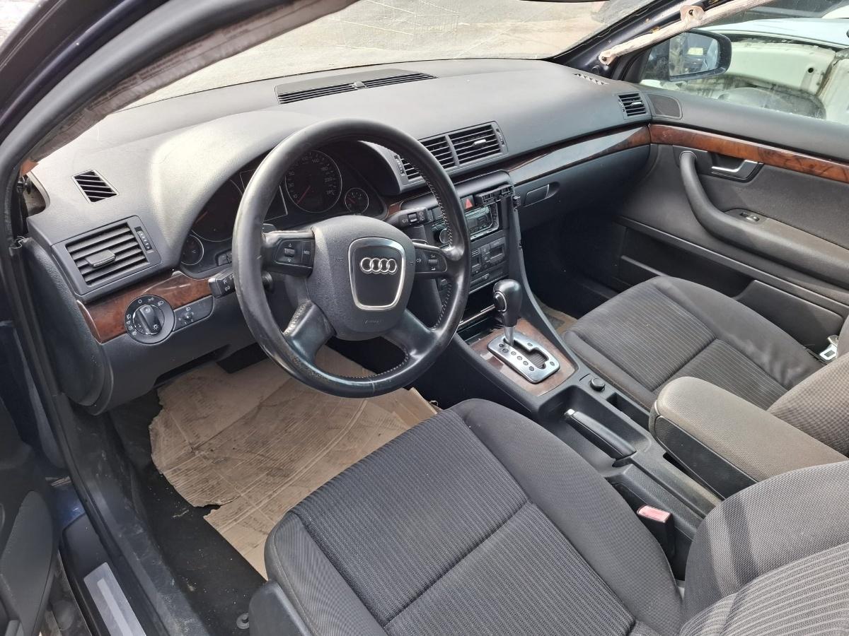Dezmembrez AUDI A4 III Avant 8ED, B7 2006 2.5 TDI BDG 120KW|163HP