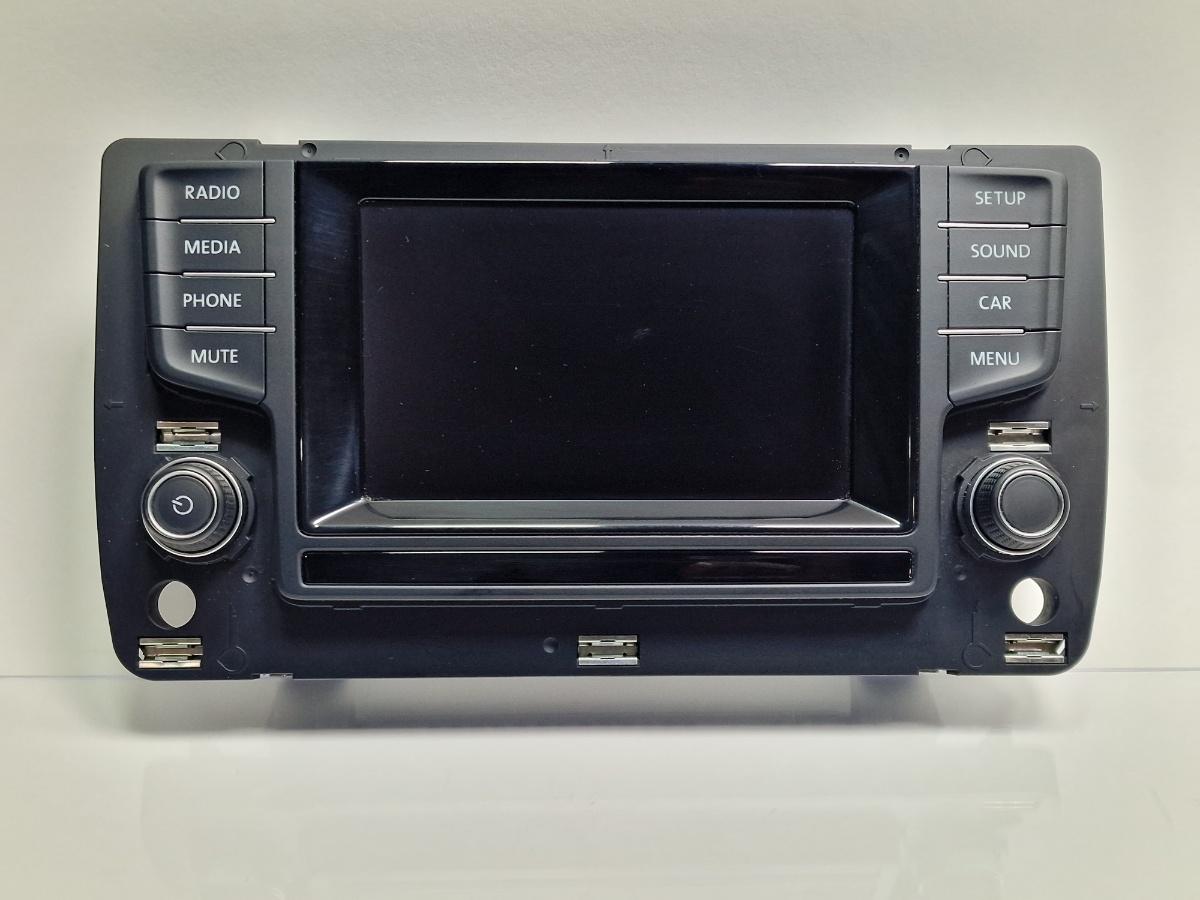 Display navigatie VOLKSWAGEN GOLF VII 5G1 2013 2.0 TDi BlueMotion 110KW|150HP 2013
