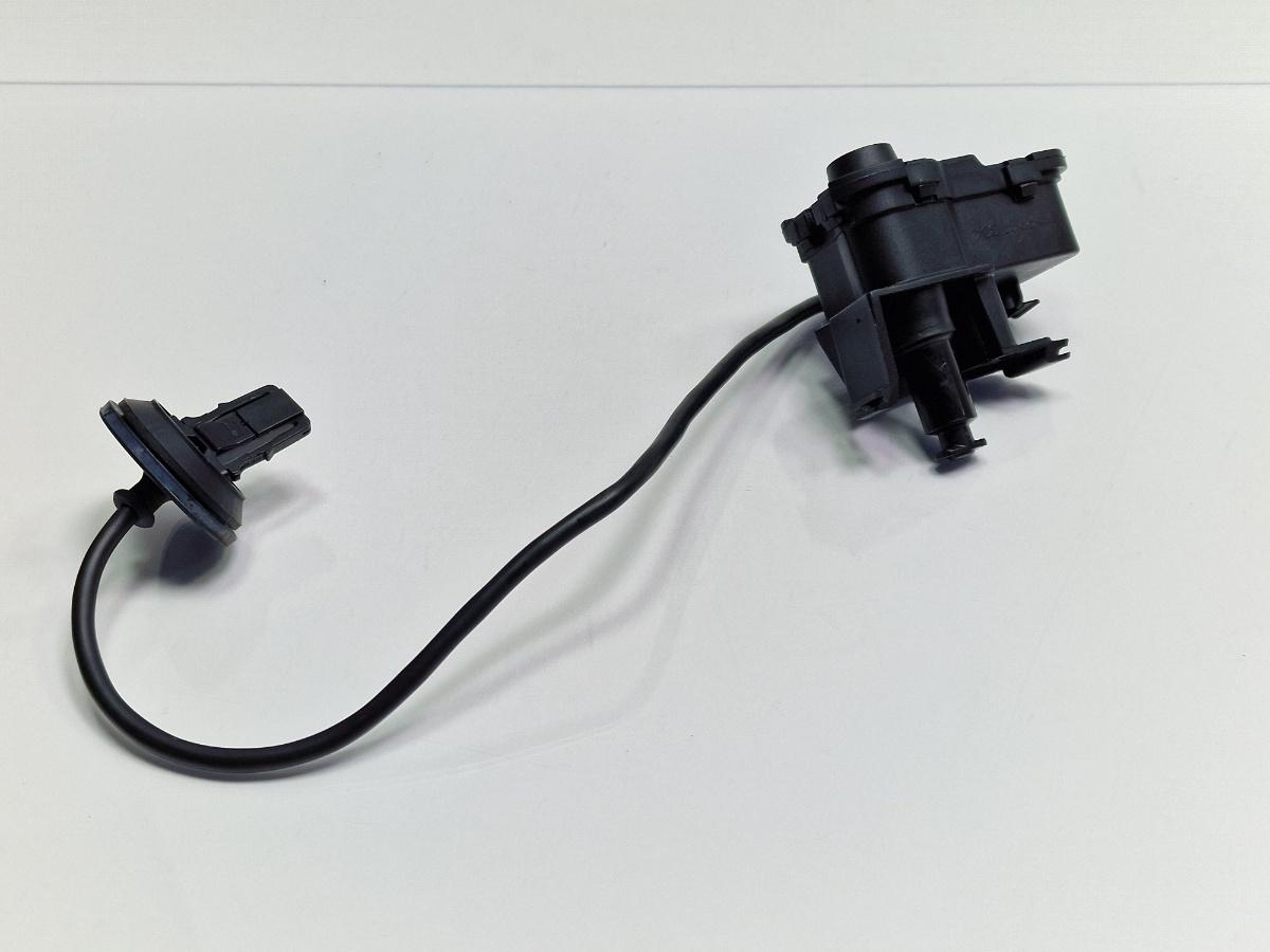 Actuator usita rezervor combustibil VOLKSWAGEN GOLF VII 5G1 2013 2.0 TDi BlueMotion 110KW|150HP 2013