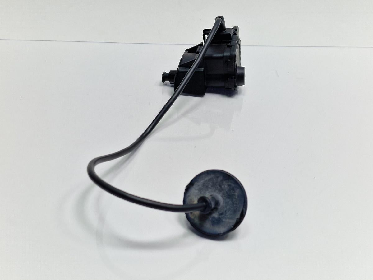 Actuator usita rezervor combustibil VOLKSWAGEN GOLF VII 5G1 2013 2.0 TDi BlueMotion 110KW|150HP 2013