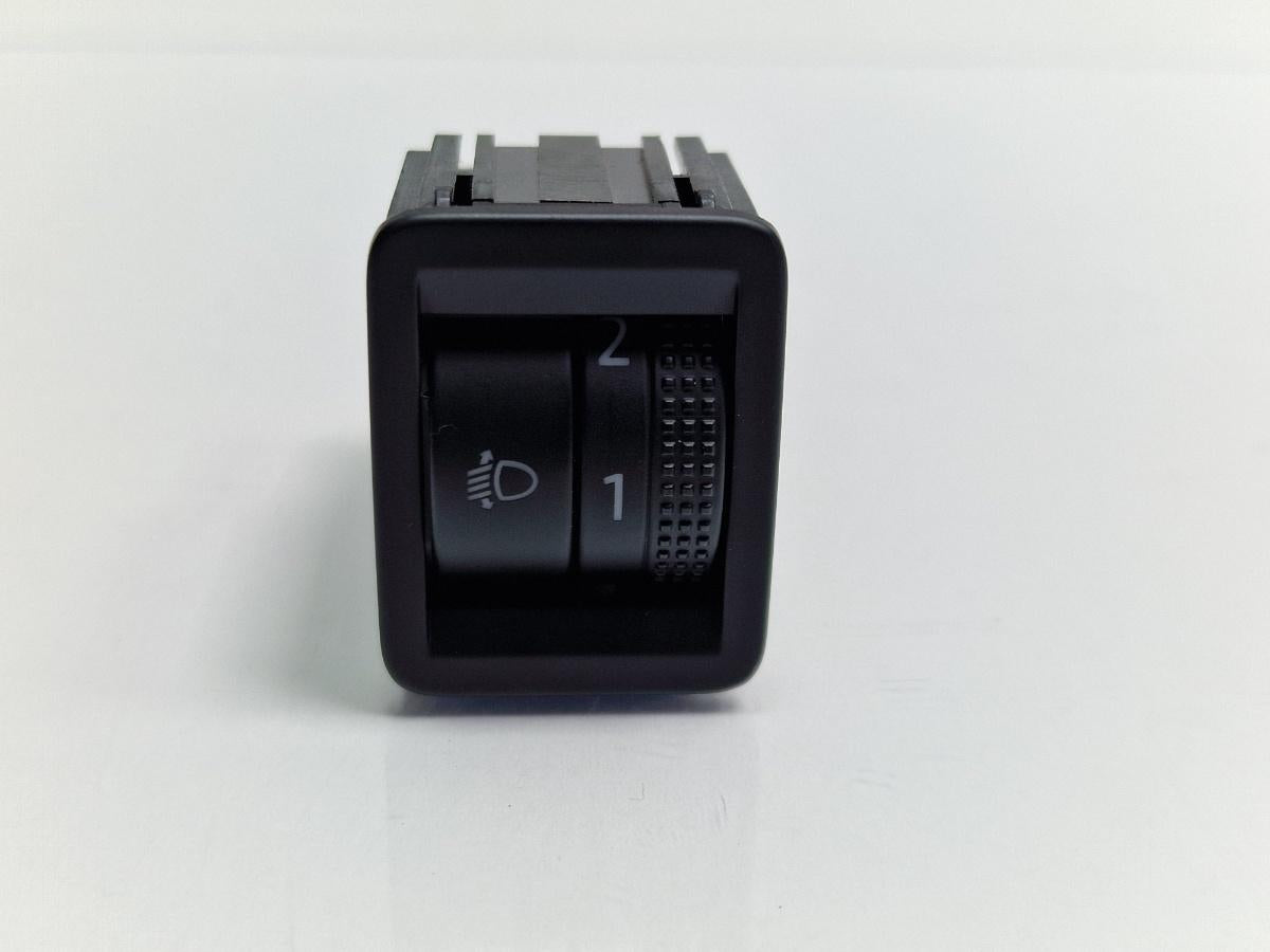 Buton reglaj nivel far VOLKSWAGEN GOLF VII 5G1 2013 2.0 TDi BlueMotion 110KW|150HP 2013