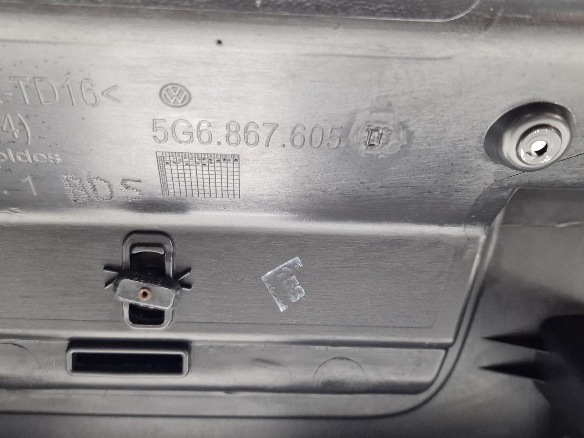 Ornament capac haion VOLKSWAGEN GOLF VII 5G1 2013 2.0 TDi BlueMotion 110KW|150HP 2013