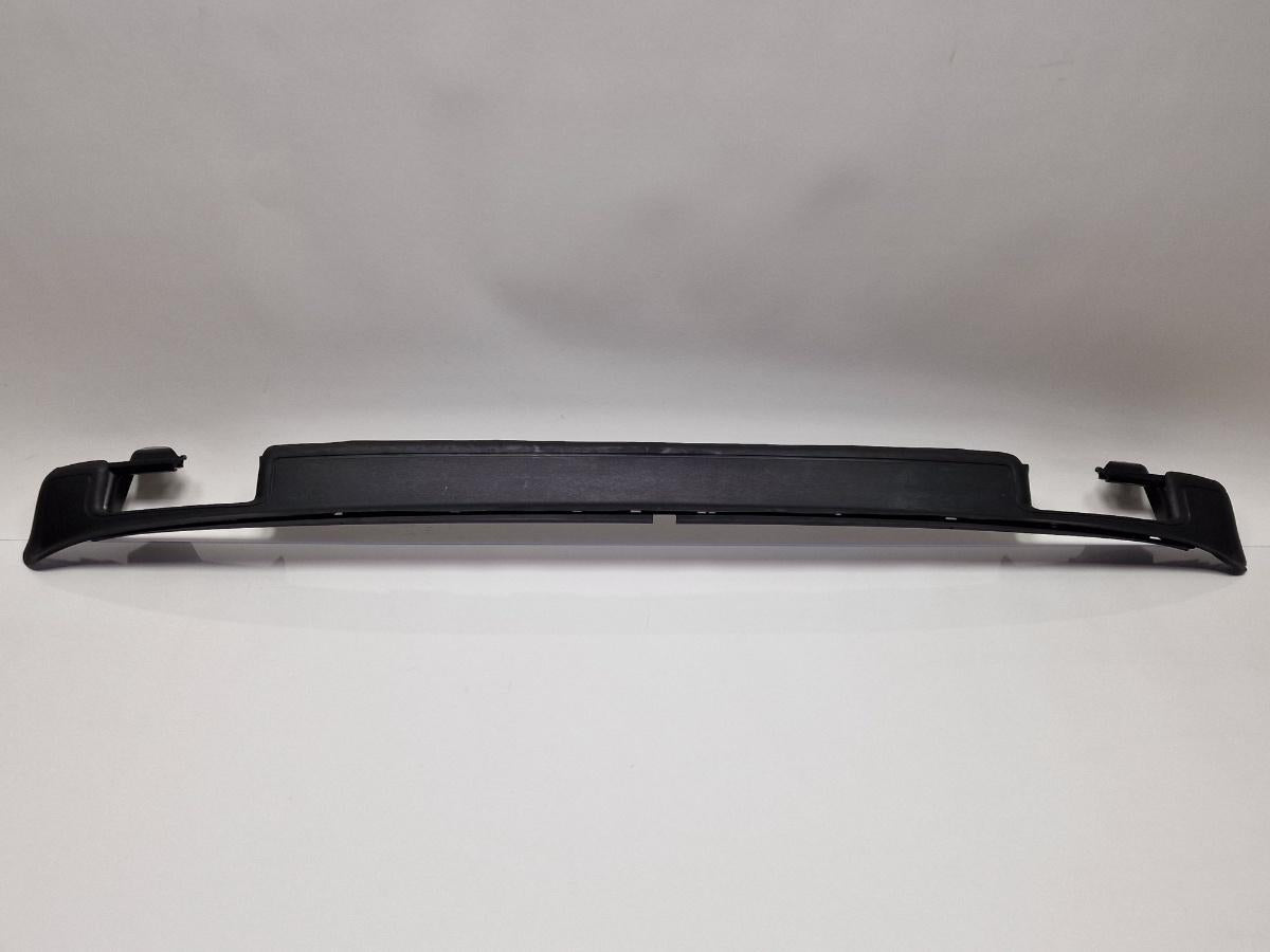 Ornament portbagaj VOLKSWAGEN PASSAT Variant 3C5 2005 - 2011 1.9 TDI BKC, BLS, BXE 3C9827408A