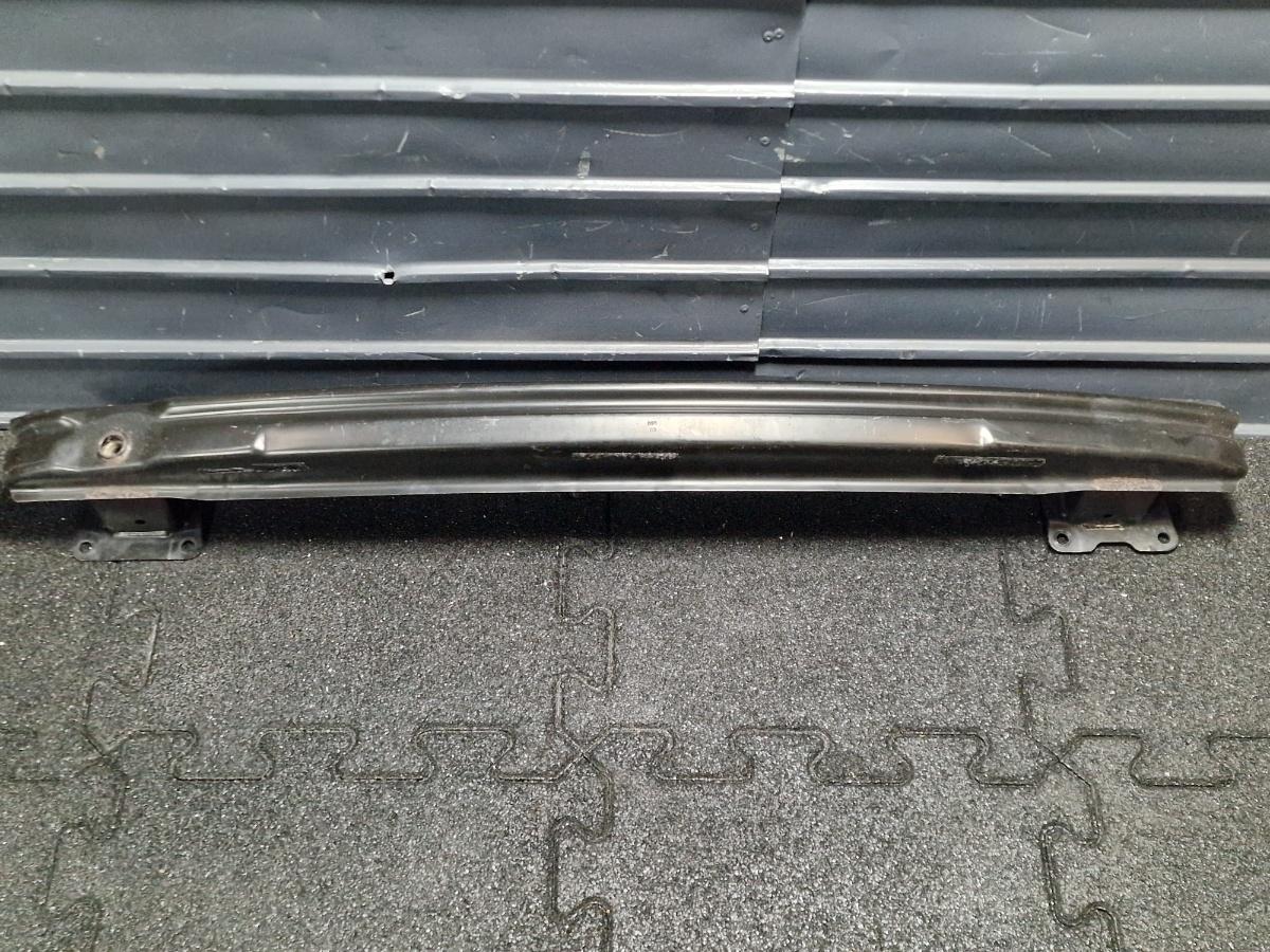 Armatura bara spate VOLKSWAGEN PASSAT Variant 3C5 2005 - 2011 1.9 TDI BKC, BLS, BXE 3C9807557