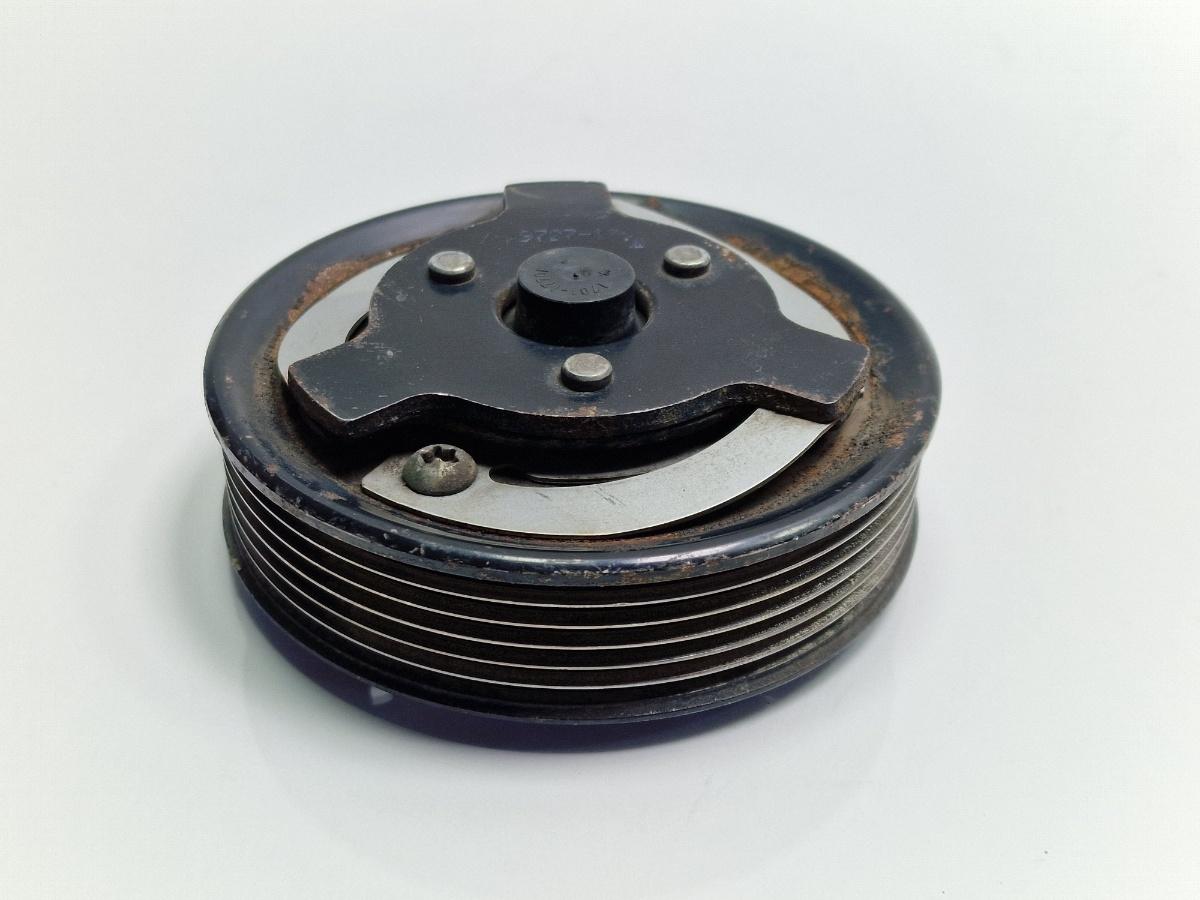 Fulie compresor AC VOLKSWAGEN TOURAN 1T1, 1T2 2003 - 2010 1.9 TDI BKC 5N0820803