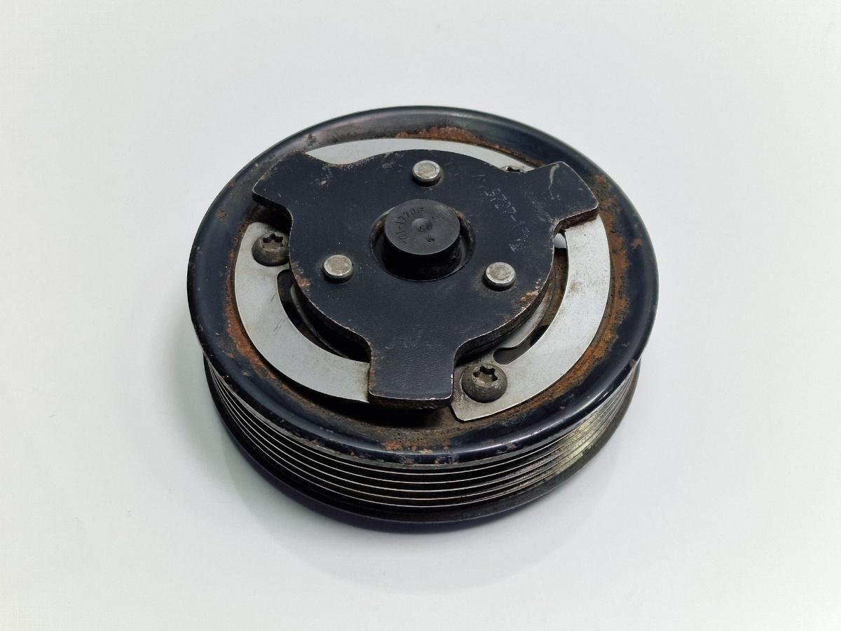 Fulie compresor AC VOLKSWAGEN TOURAN 1T1, 1T2 2003 - 2010 1.9 TDI BKC 5N0820803