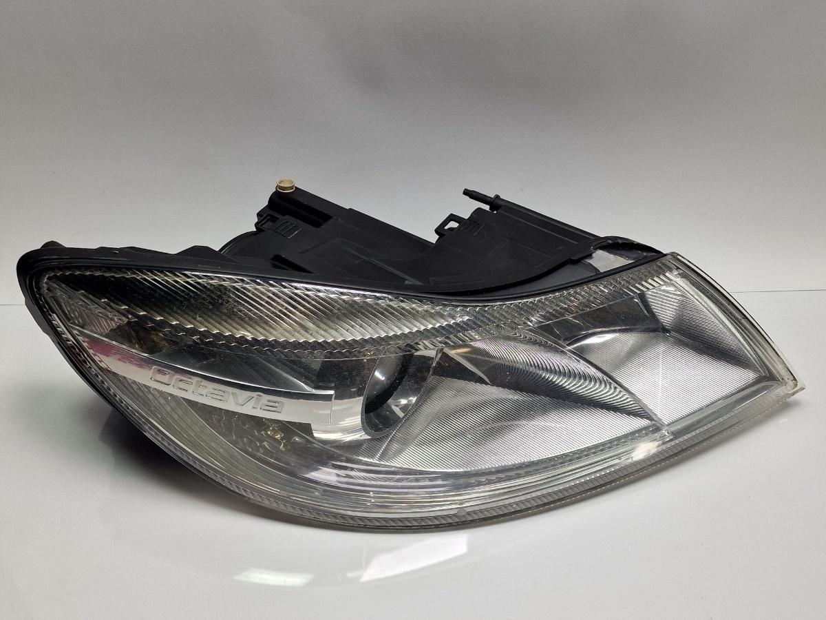 Far halogen cu lupa dreapta SKODA OCTAVIA 1Z3 2004 - 2013 2.0 TDI 16V BKD, CFHC, CLCB 1Z2941018P volan dreapta