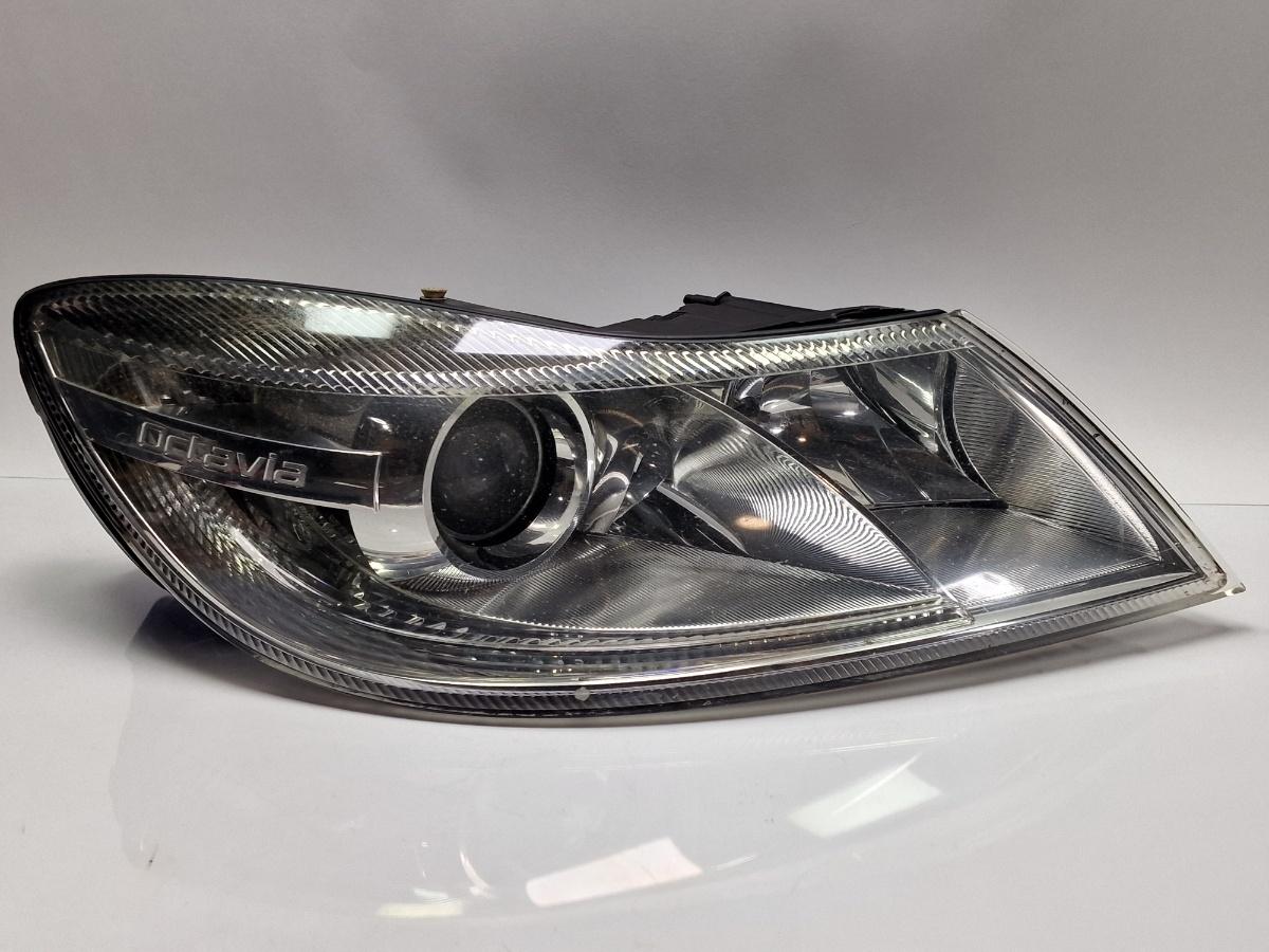 Far halogen cu lupa dreapta SKODA OCTAVIA 1Z3 2004 - 2013 2.0 TDI 16V BKD, CFHC, CLCB 1Z2941018P volan dreapta