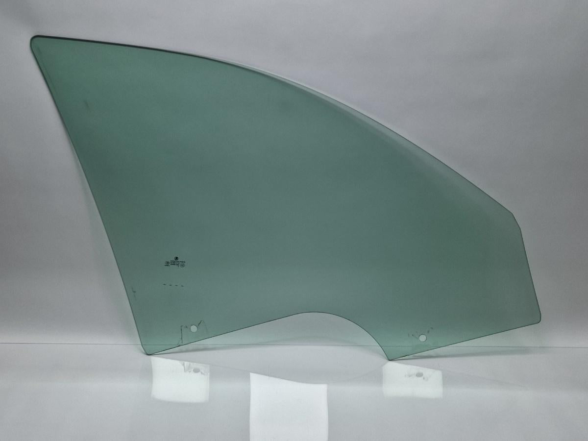 Geam usa stanga fata SKODA OCTAVIA 1Z3 2004 - 2013 2.0 TDI 16V BKD, CFHC, CLCB SPLINTEX 43R00048 1Z0845201A