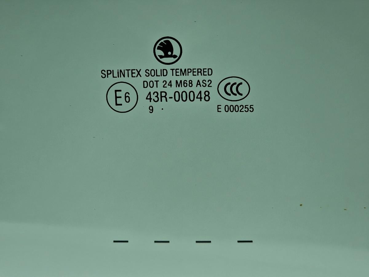 Geam usa stanga fata SKODA OCTAVIA 1Z3 2004 - 2013 2.0 TDI 16V BKD, CFHC, CLCB SPLINTEX 43R00048 1Z0845201A