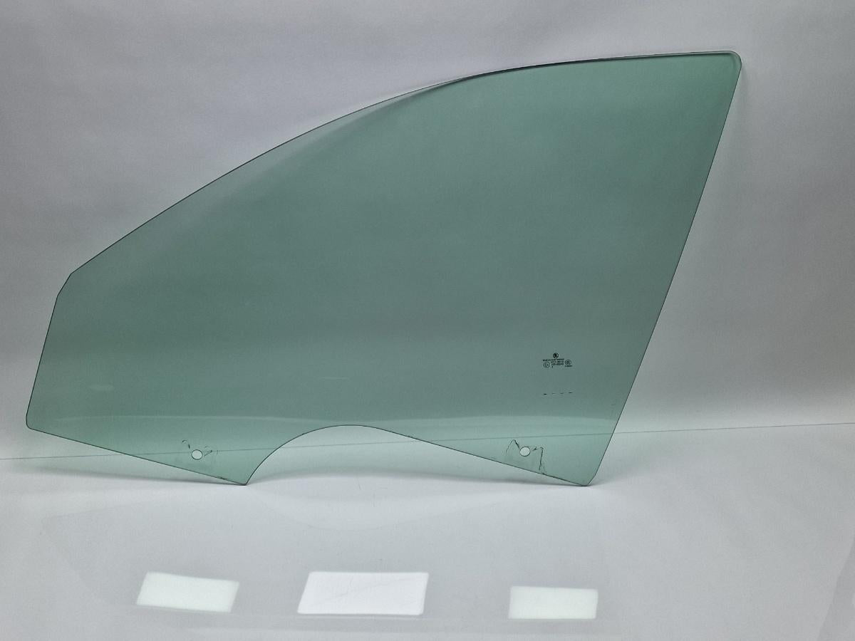 Geam usa stanga fata SKODA OCTAVIA 1Z3 2004 - 2013 2.0 TDI 16V BKD, CFHC, CLCB SPLINTEX 43R00048 1Z0845201A
